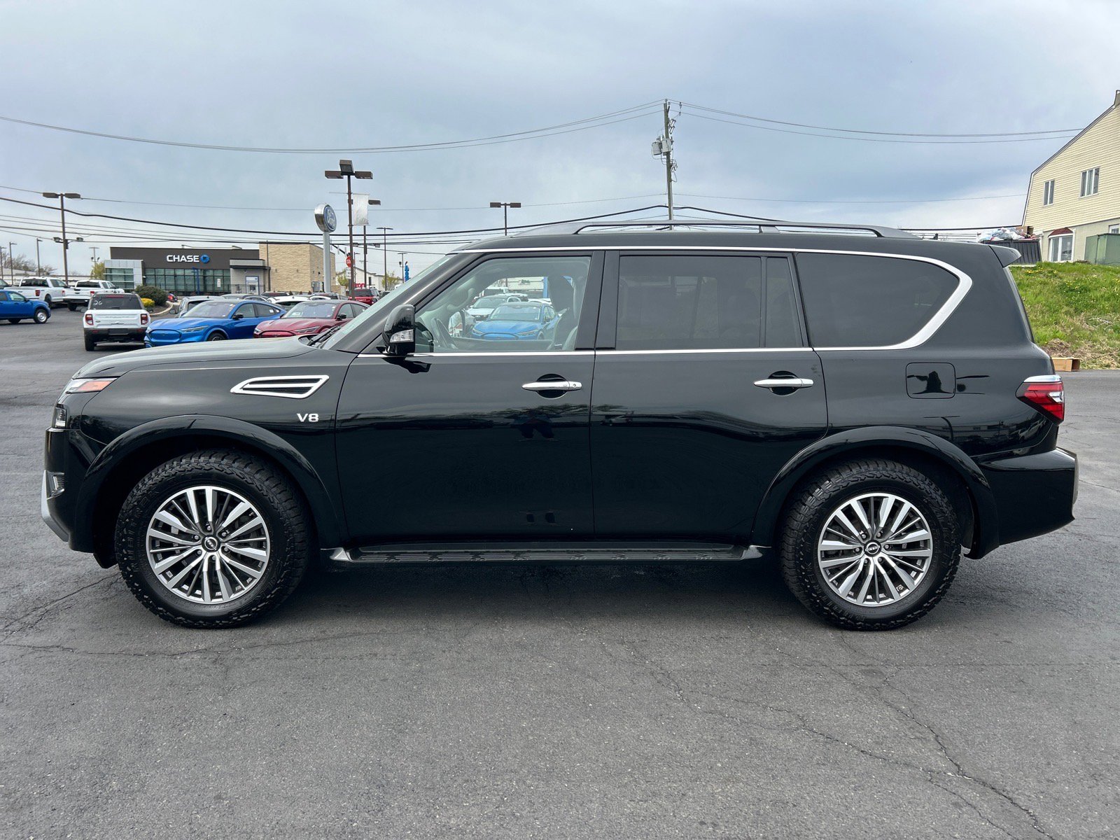 Used 2022 Nissan Armada SL image 5