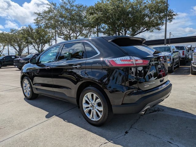 Certified 2024 Ford Edge Titanium image 2