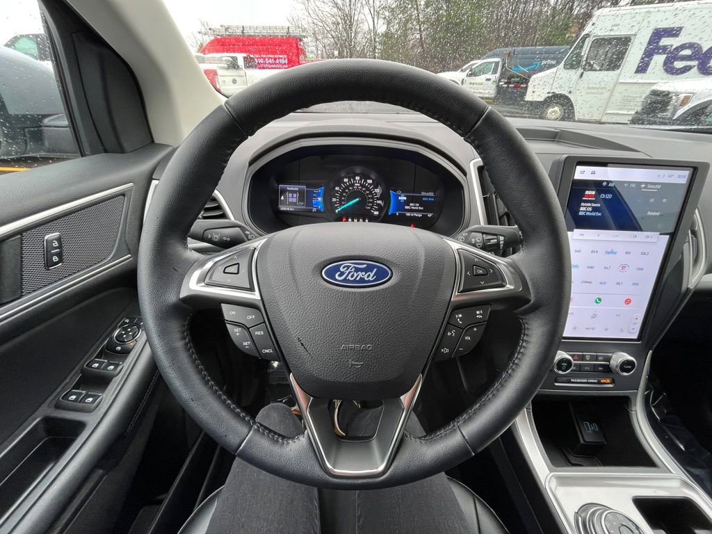 Certified 2023 Ford Edge SEL w/ Convenience Package AWD/4WD image 11