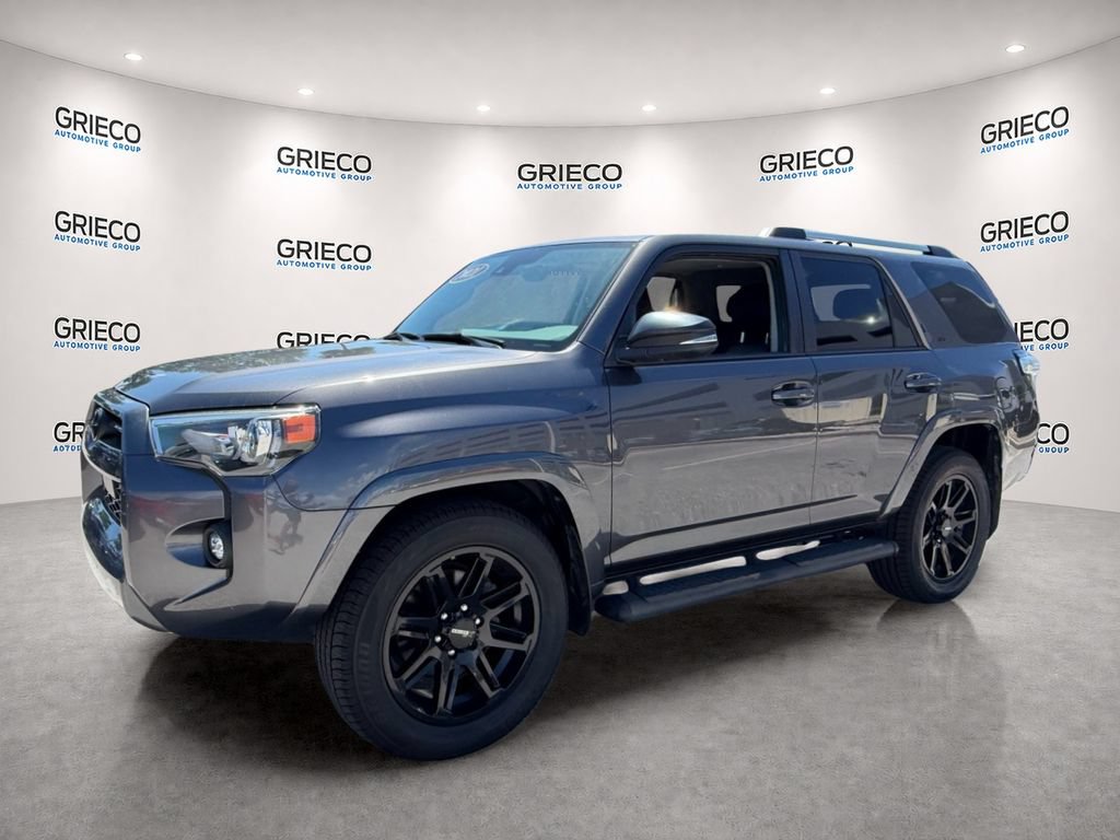 Used 2021 Toyota 4Runner SR5 Premium w/ Moonroof Package RWD image 3