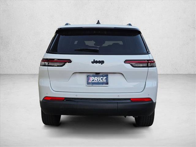 Used 2023 Jeep Grand Cherokee L Laredo image 6