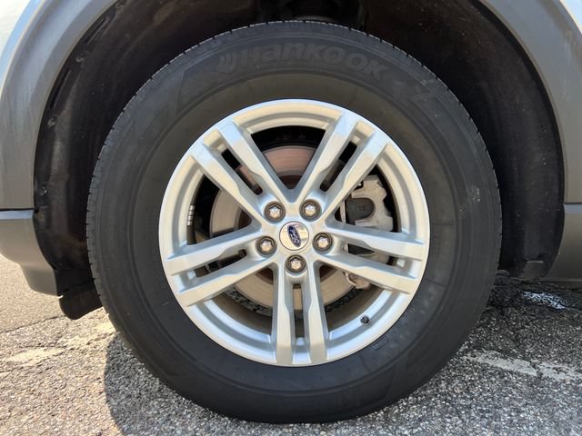 Certified 2023 Ford Explorer XLT w/ Equipment Group 202A AWD/4WD image 15