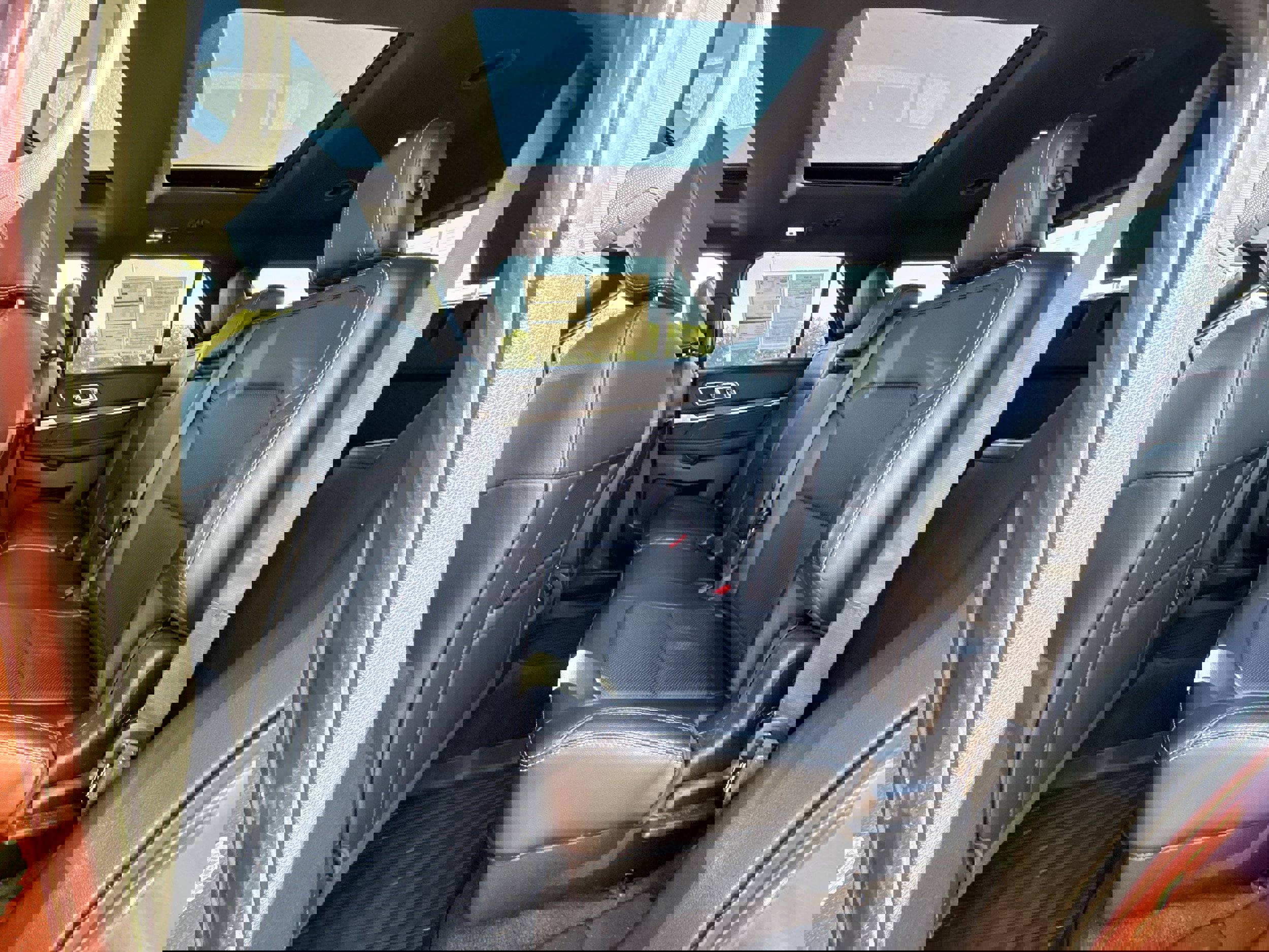 Certified 2018 Ford Explorer Limited w/ Equipment Group 301A image 23