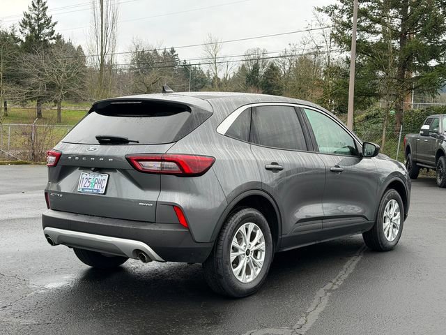 Certified 2023 Ford Escape Active image 3