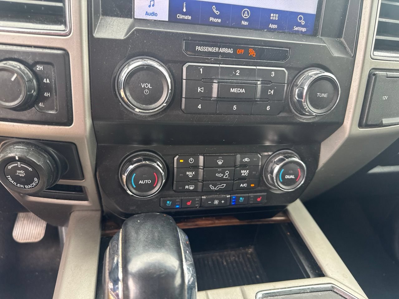 Certified 2020 Ford F150 Lariat AWD/4WD image 14