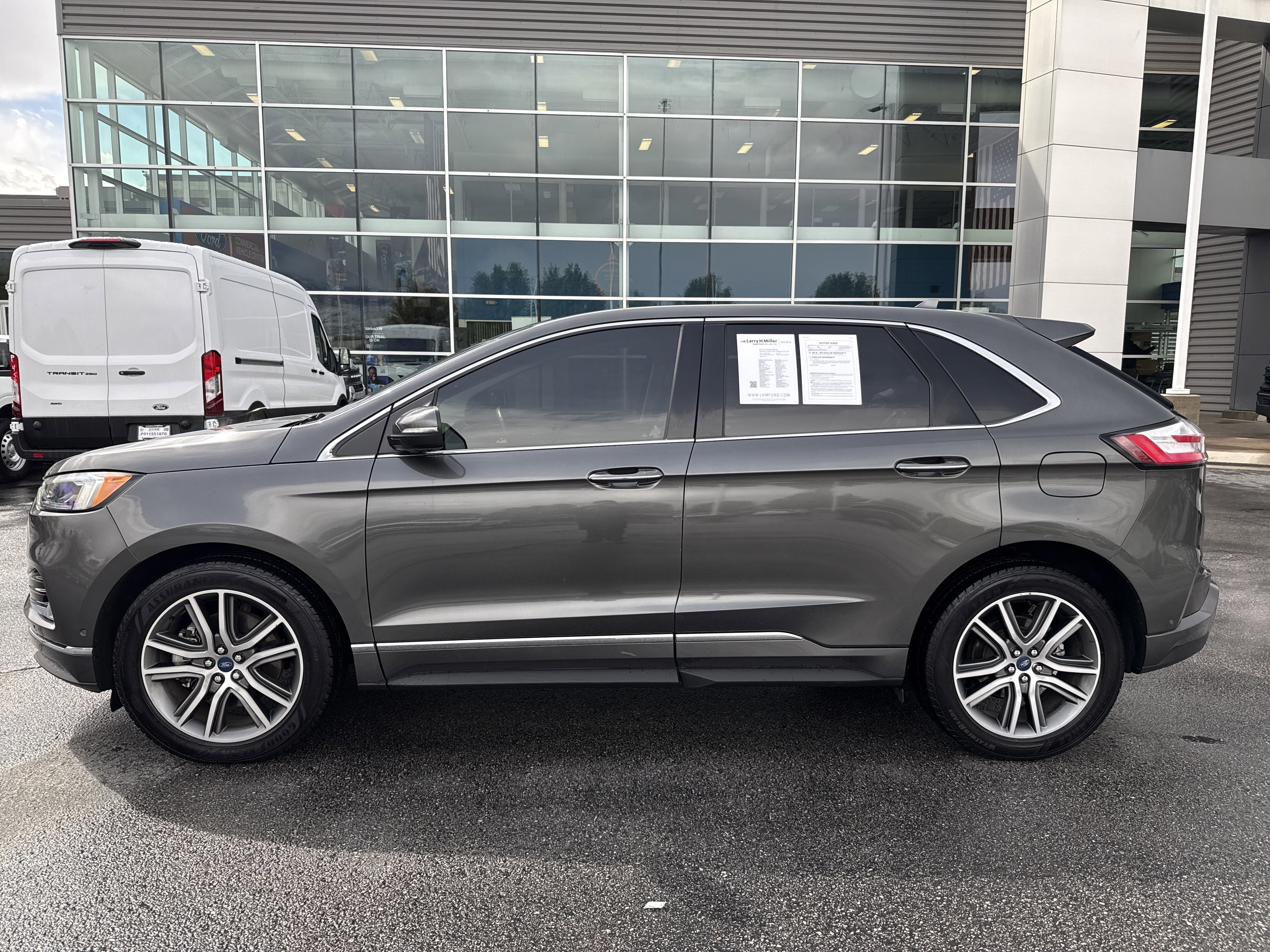 Certified 2019 Ford Edge Titanium w/ Equipment Group 301A image 2