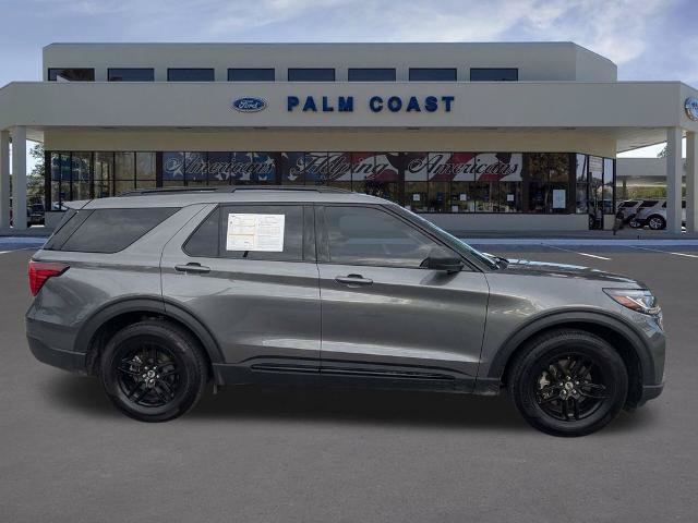 Certified 2026 Ford Explorer Active RWD image 3