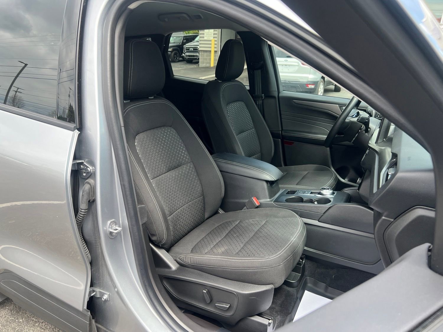 Certified 2023 Ford Escape Active w/ Tech Pack #2 FWD image 50