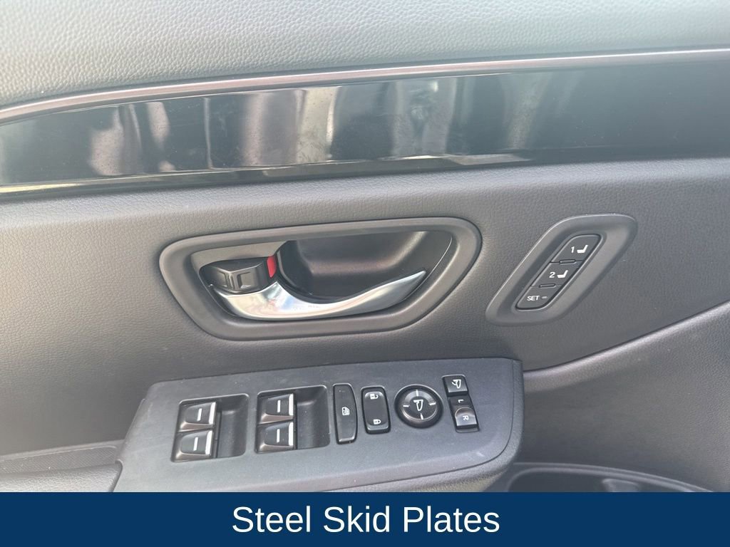 Used 2023 Honda Pilot TrailSport image 16