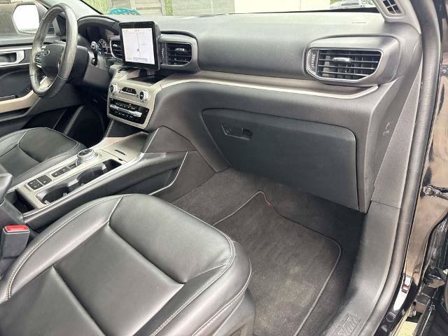 Certified 2023 Ford Explorer XLT w/ Equipment Group 202A RWD image 14
