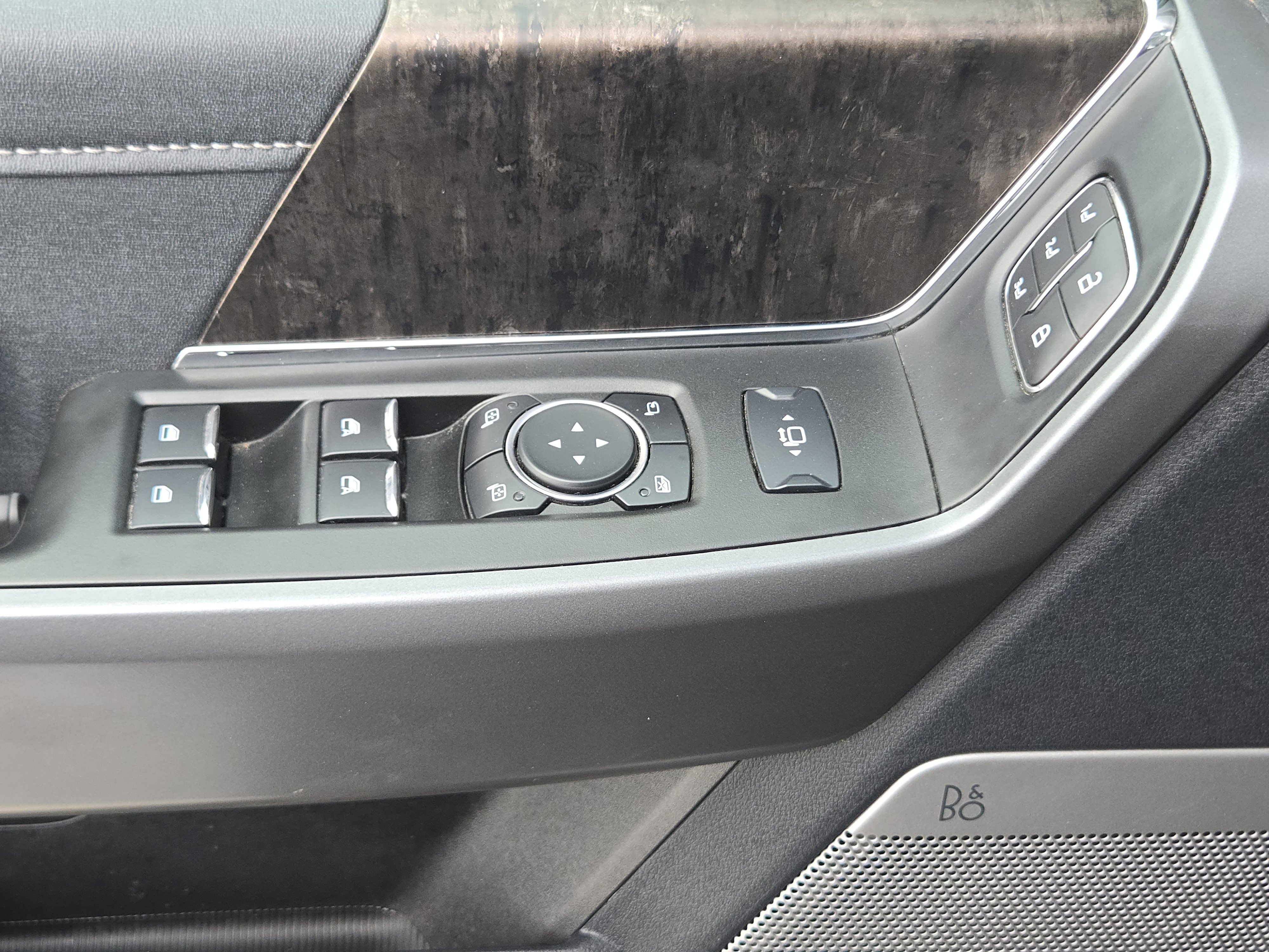 Certified 2025 Ford F250 Lariat w/ Chrome Package AWD/4WD image 21