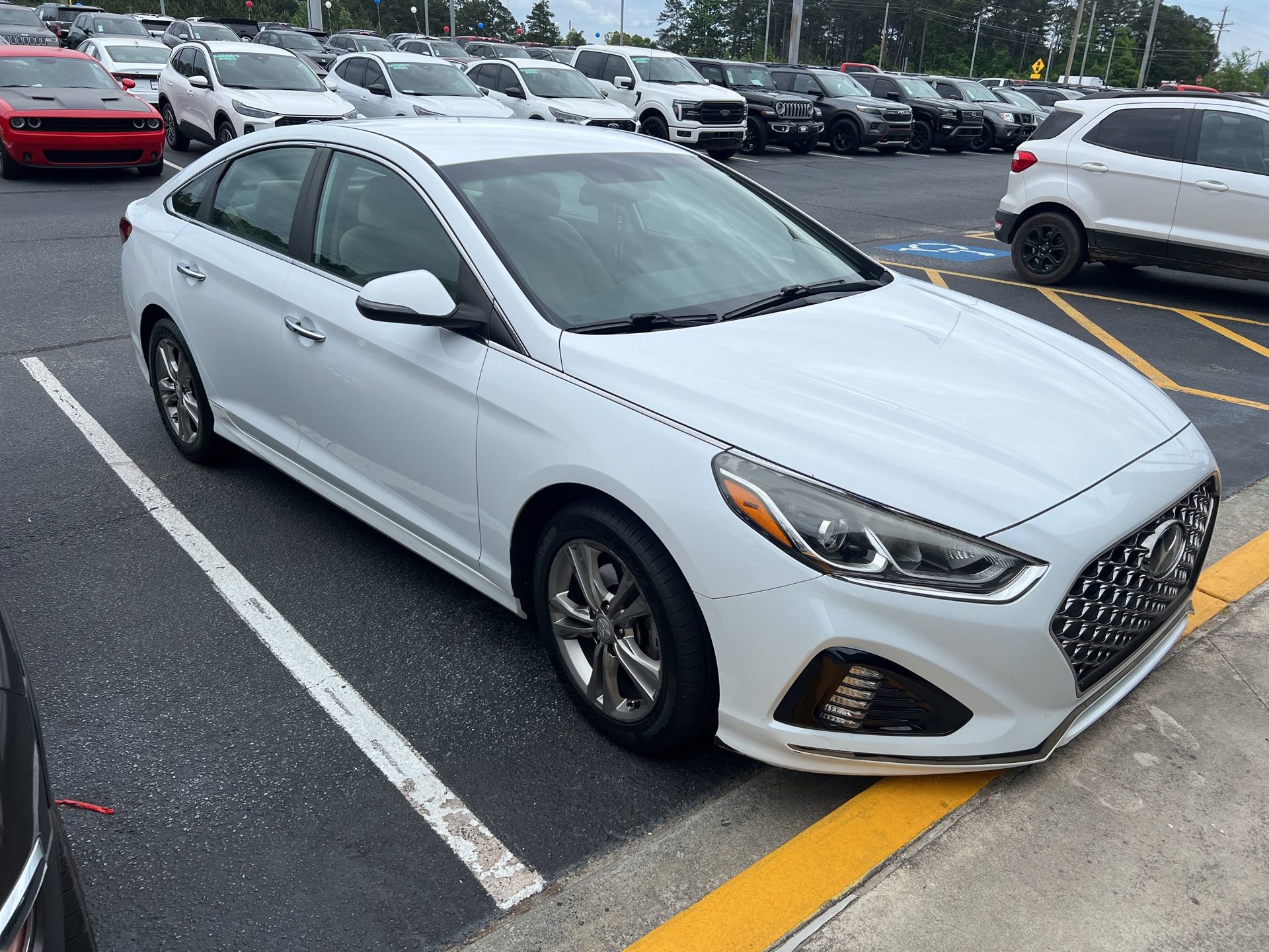 Used 2019 Hyundai Sonata SEL FWD image 2