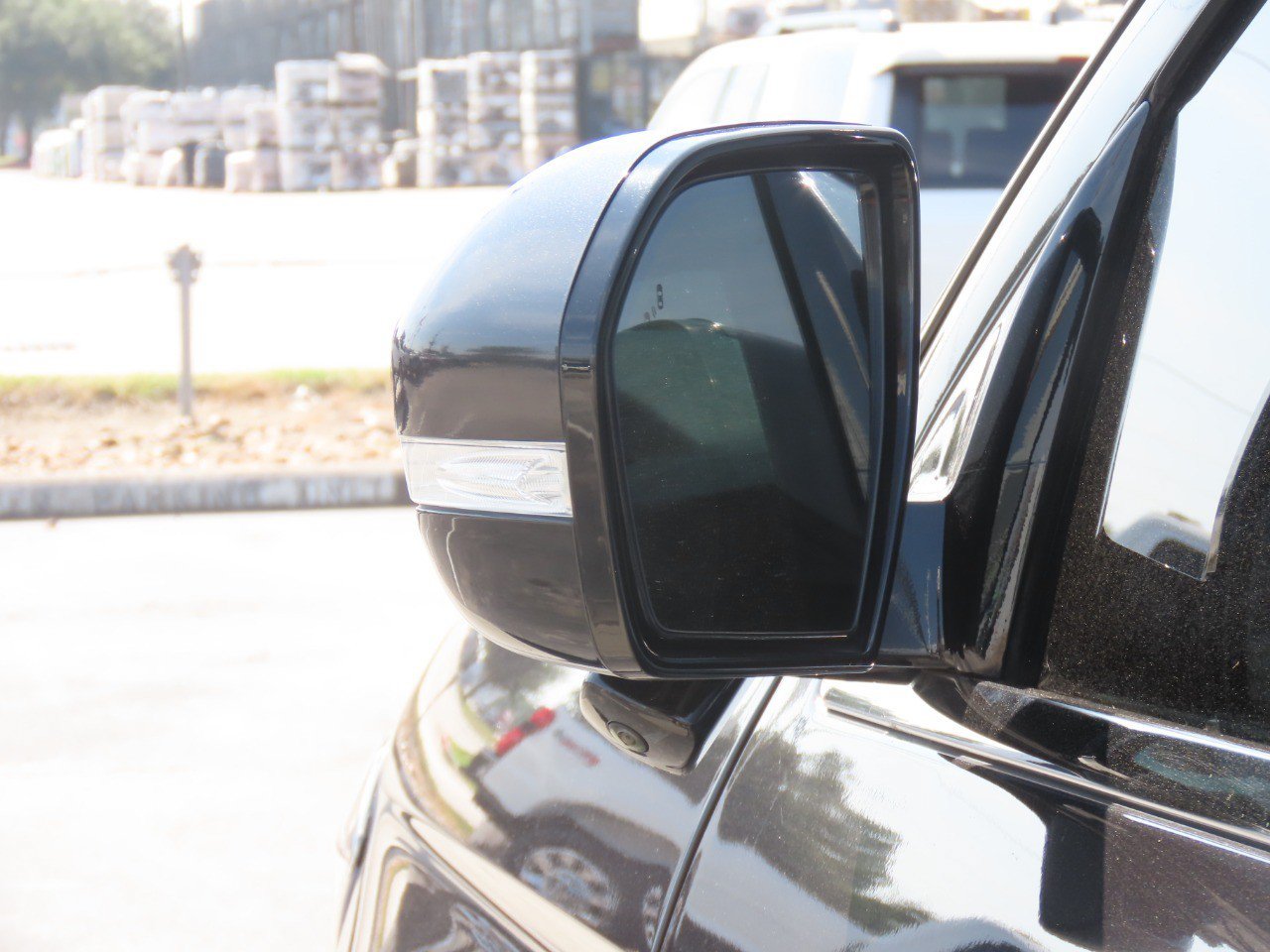 Certified 2023 Ford Expedition Limited RWD image 16