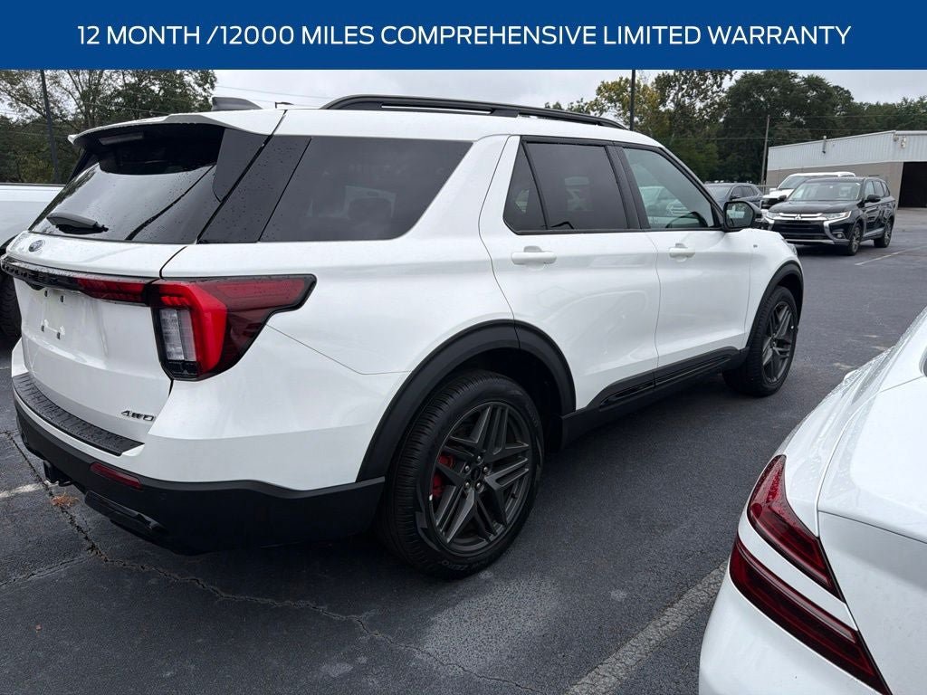 Certified 2025 Ford Explorer ST-Line w/ ST-Line Street Pack AWD/4WD image 5