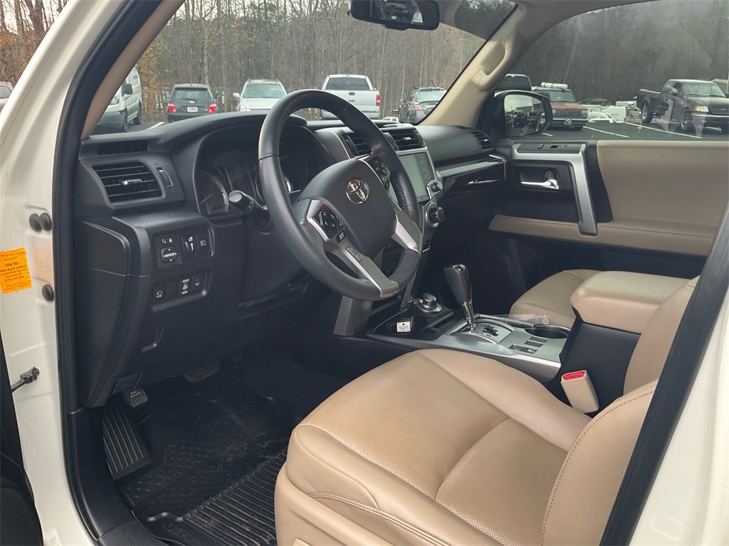 Used 2023 Toyota 4Runner Limited image 13