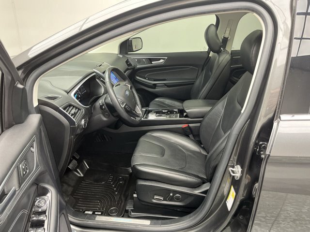 Certified 2019 Ford Edge Titanium w/ Equipment Group 301A