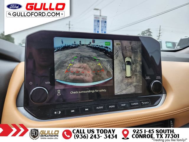 Used 2021 Nissan Rogue Platinum FWD image 27