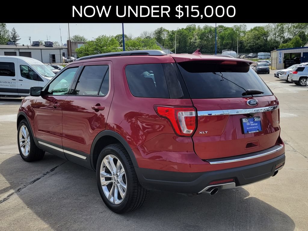 Certified 2018 Ford Explorer XLT w/ Equipment Group 202A AWD/4WD image 3