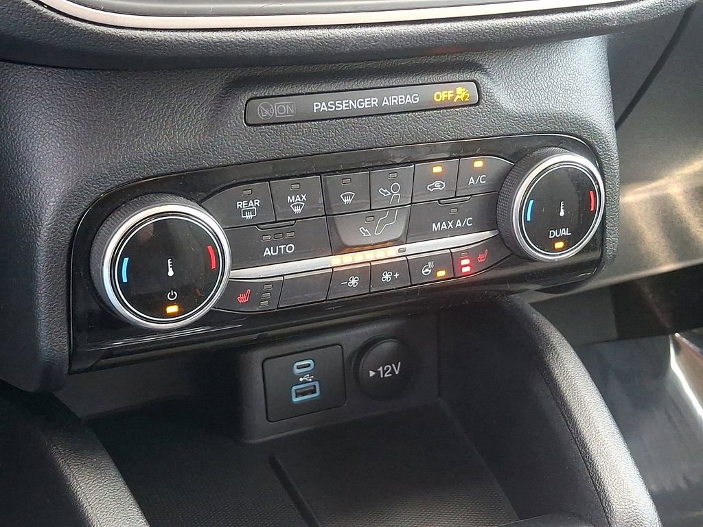 Certified 2022 Ford Escape SE w/ SE Sport Appearance Package AWD/4WD image 15