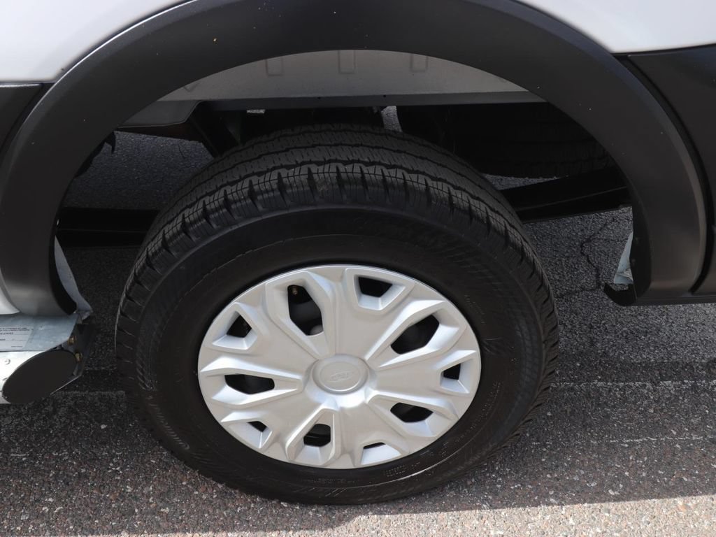 Certified 2025 Ford Transit 250 Low Roof w/ Exterior Upgrade Package RWD image 23