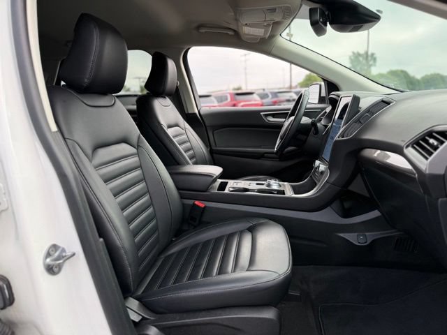 Certified 2024 Ford Edge SEL w/ Convenience Package AWD/4WD image 17