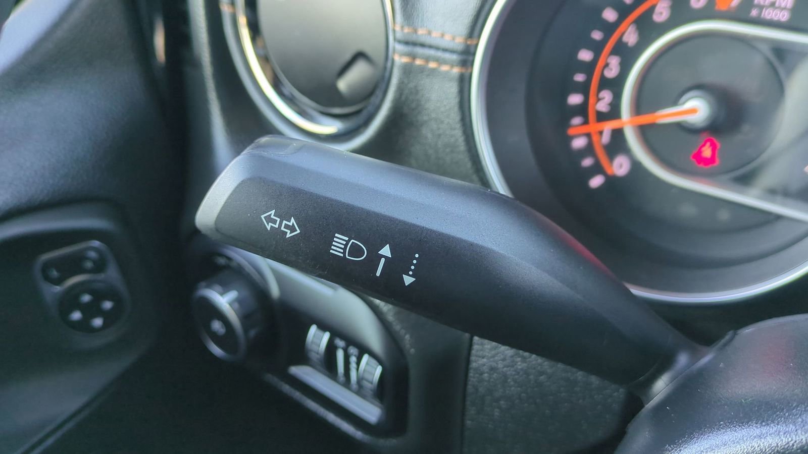 Used 2022 Jeep Wrangler Unlimited Sahara image 28