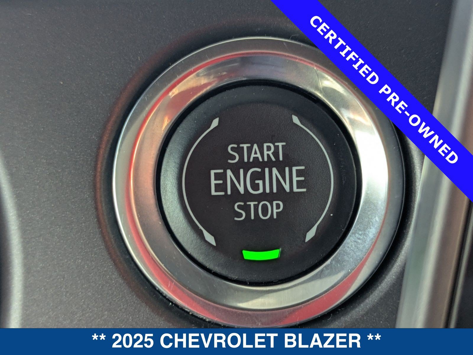 Used 2025 Chevrolet Blazer LT FWD image 34