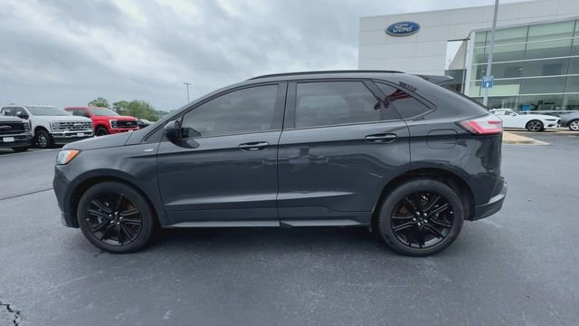 Certified 2021 Ford Edge ST-Line FWD image 3