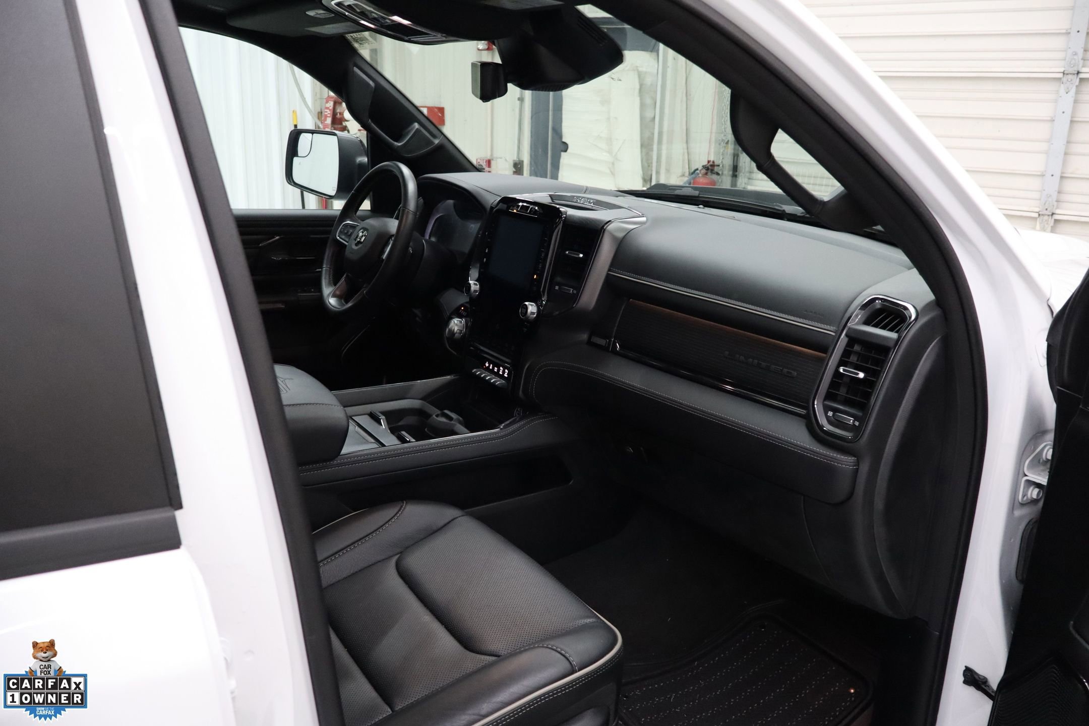 Used 2023 RAM 1500 Limited image 34