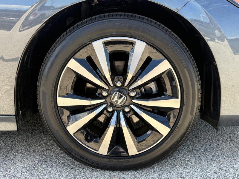 Used 2024 Honda Civic EX image 13