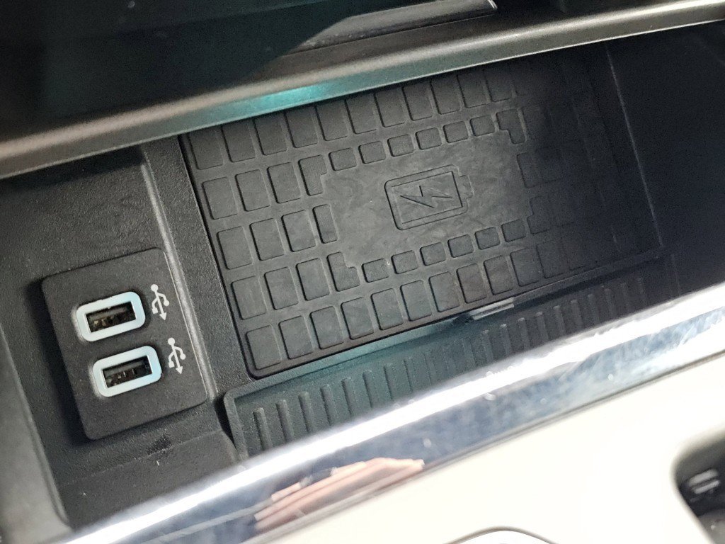 Certified 2019 Ford Expedition Max XLT w/ Equipment Group 202A image 29