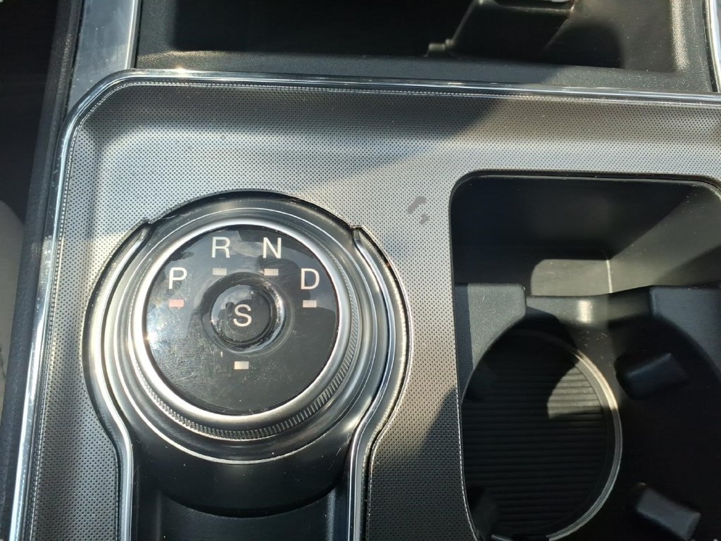 Certified 2023 Ford Edge Titanium AWD/4WD image 21