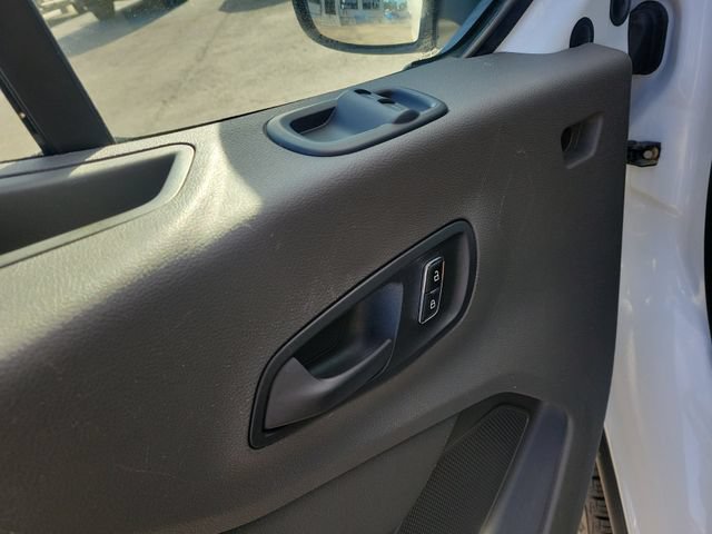 Certified 2024 Ford Transit 350 XLT RWD image 21