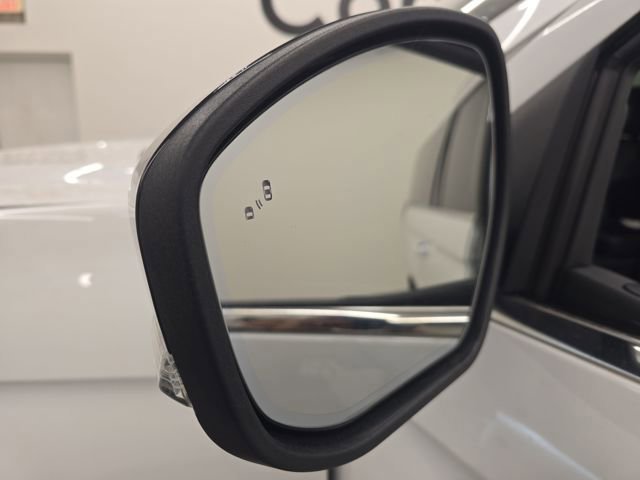 Certified 2025 Ford Expedition Max Platinum image 40