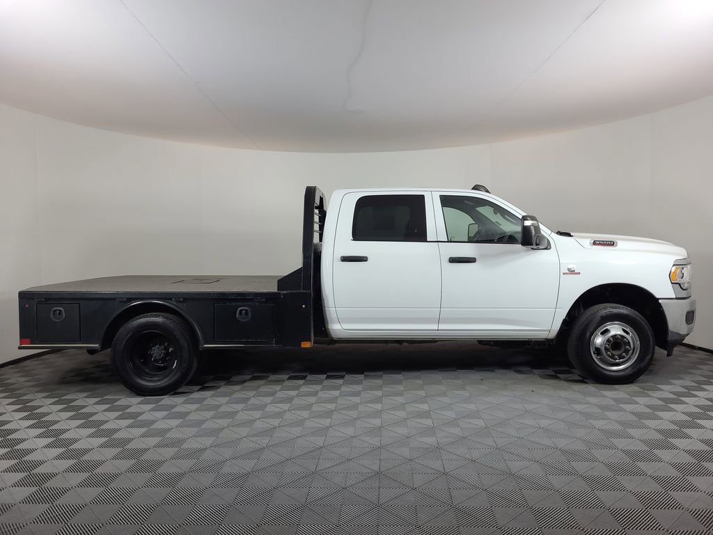 Used 2024 RAM 3500 Tradesman w/ Chrome Appearance Group image 2