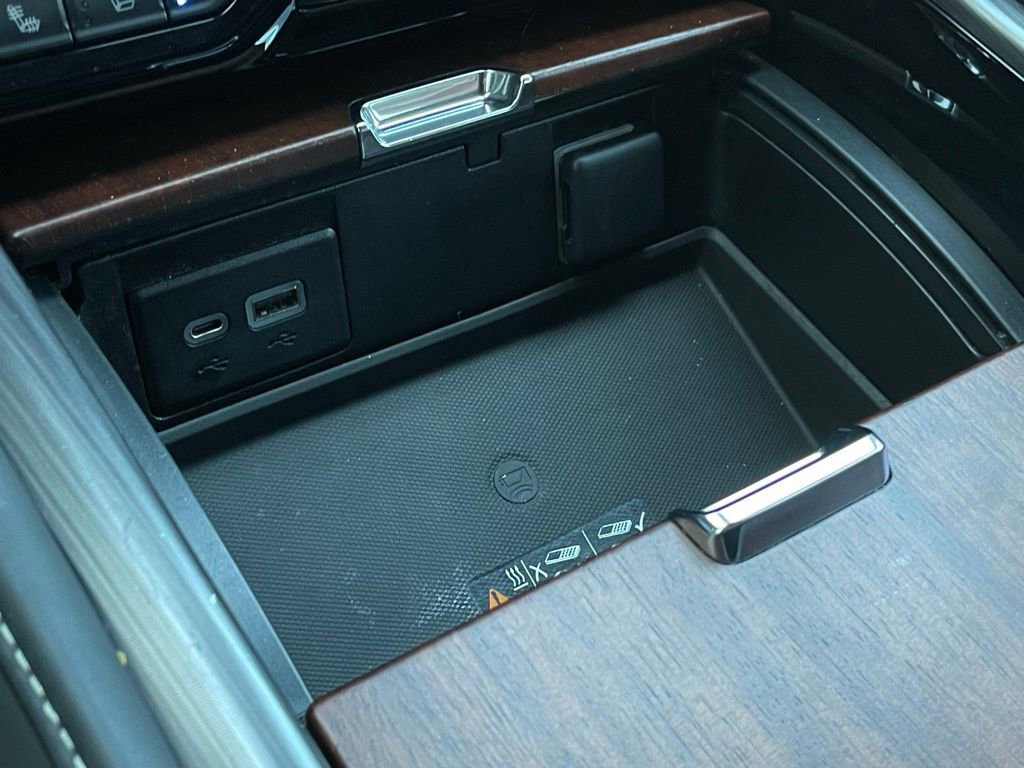 Used 2023 GMC Yukon XL Denali Ultimate image 20
