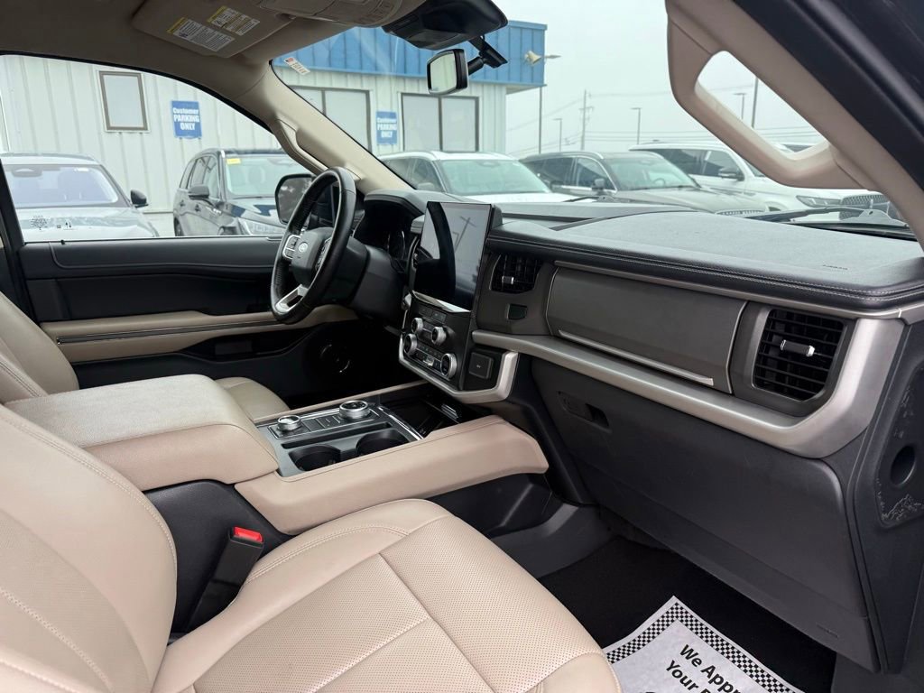 Certified 2024 Ford Expedition Max XLT image 14