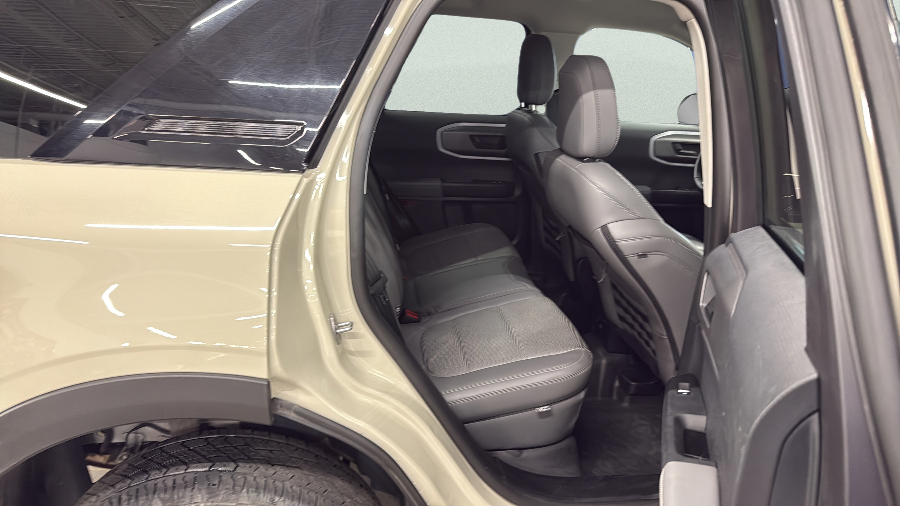 Certified 2025 Ford Bronco Sport Badlands AWD/4WD image 16