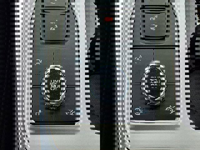 Certified 2024 Ford Explorer XLT w/ Equipment Group 202A image 15