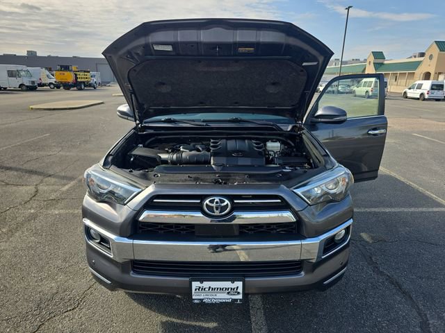 Used 2020 Toyota 4Runner Limited AWD/4WD image 26