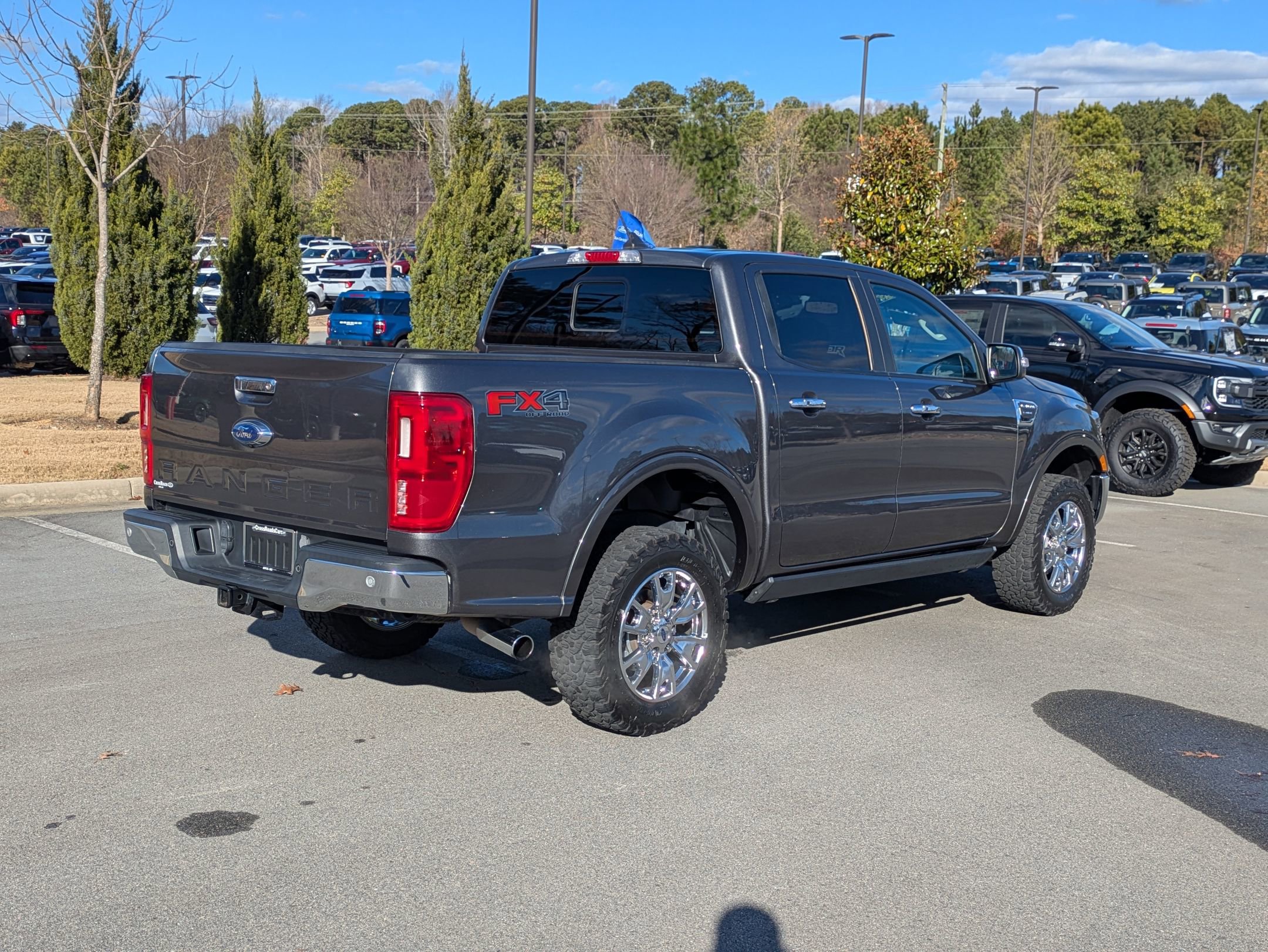 Certified 2020 Ford Ranger Lariat w/ Equipment Group 501A Mid image 4