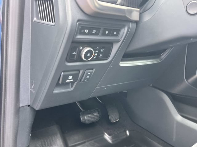 Certified 2023 Ford F150 Raptor w/ Raptor Carbon Fiber Package AWD/4WD image 36
