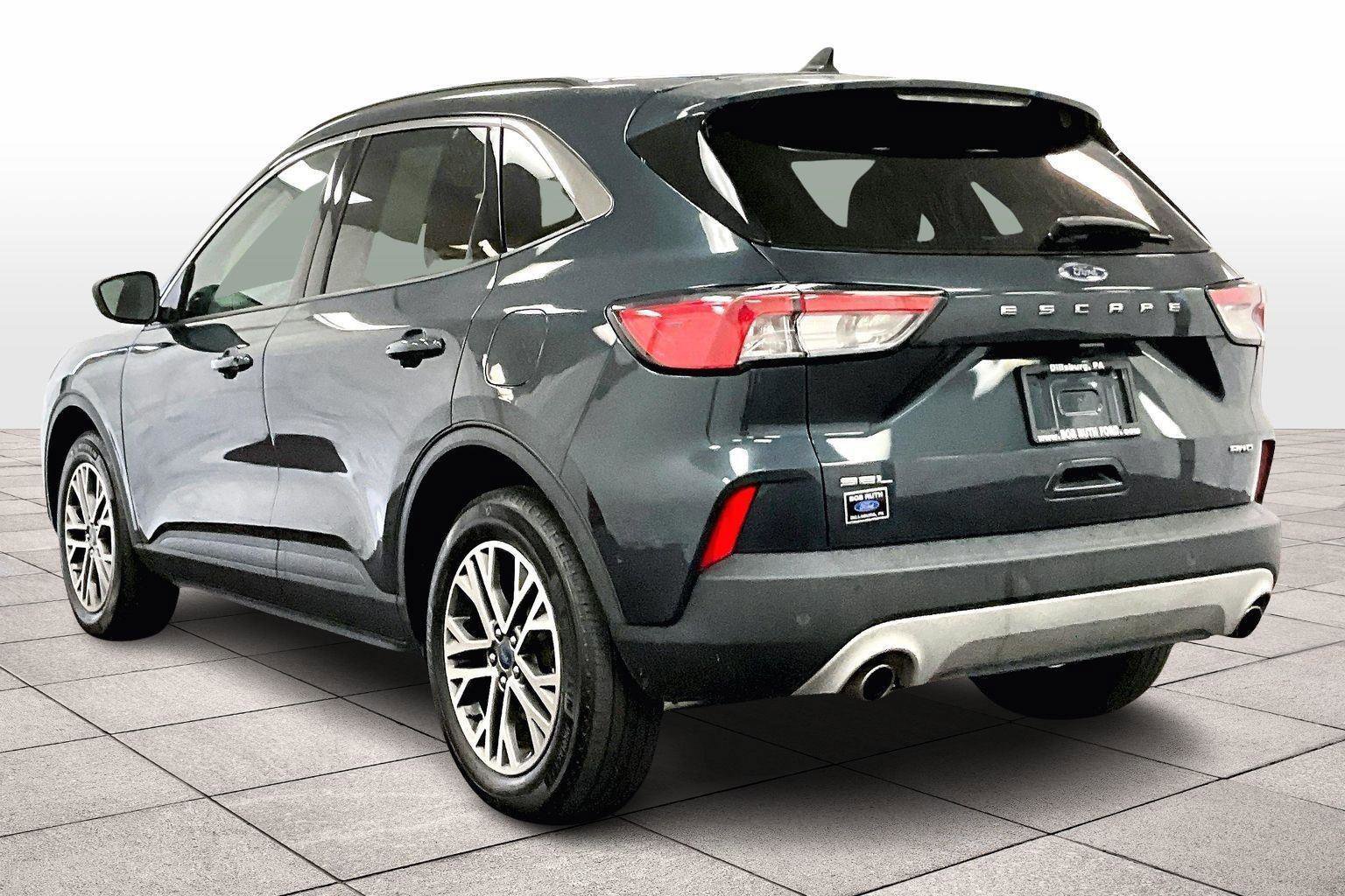 Certified 2022 Ford Escape SEL image 4