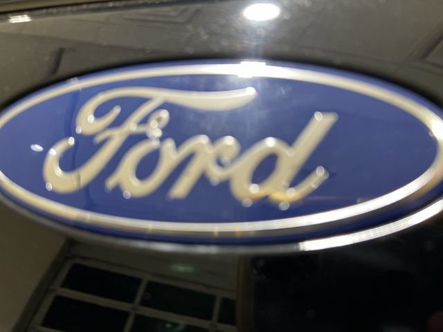 Certified 2025 Ford Expedition Active AWD/4WD image 30