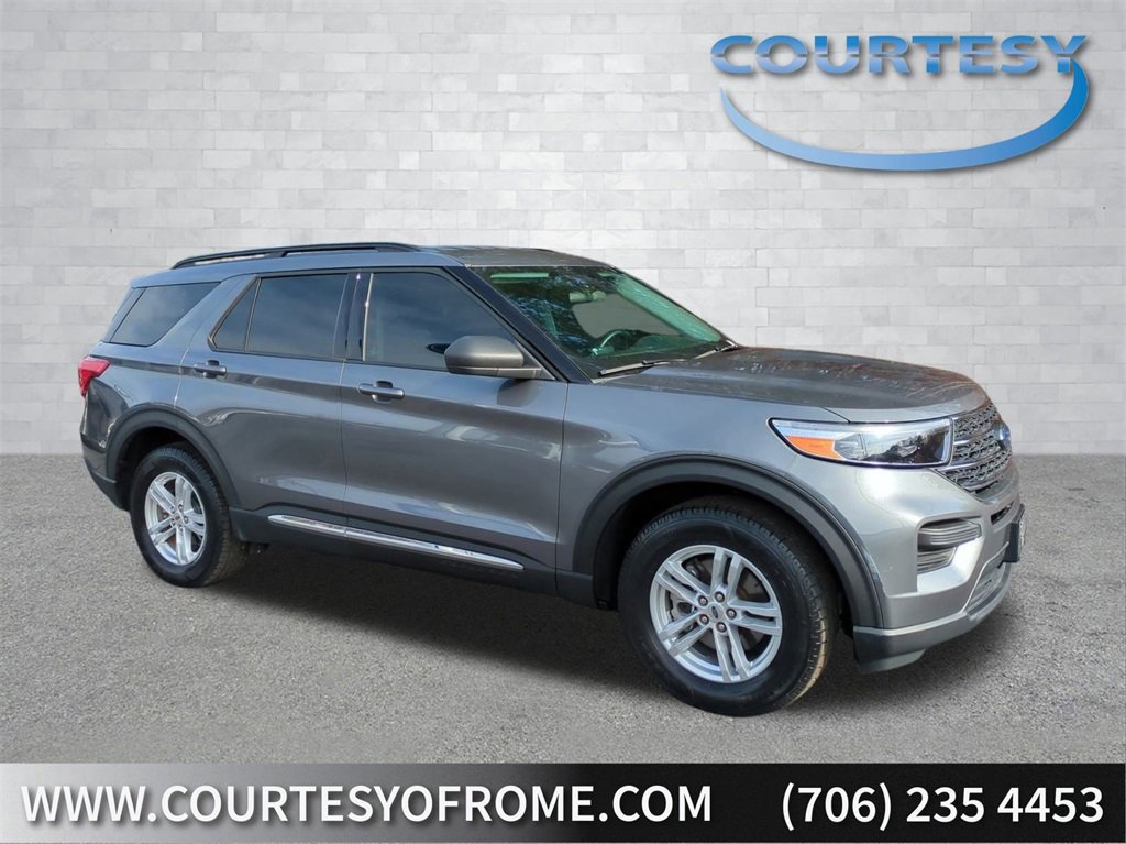 Certified 2022 Ford Explorer XLT w/ Class IV Trailer Tow Package image 7