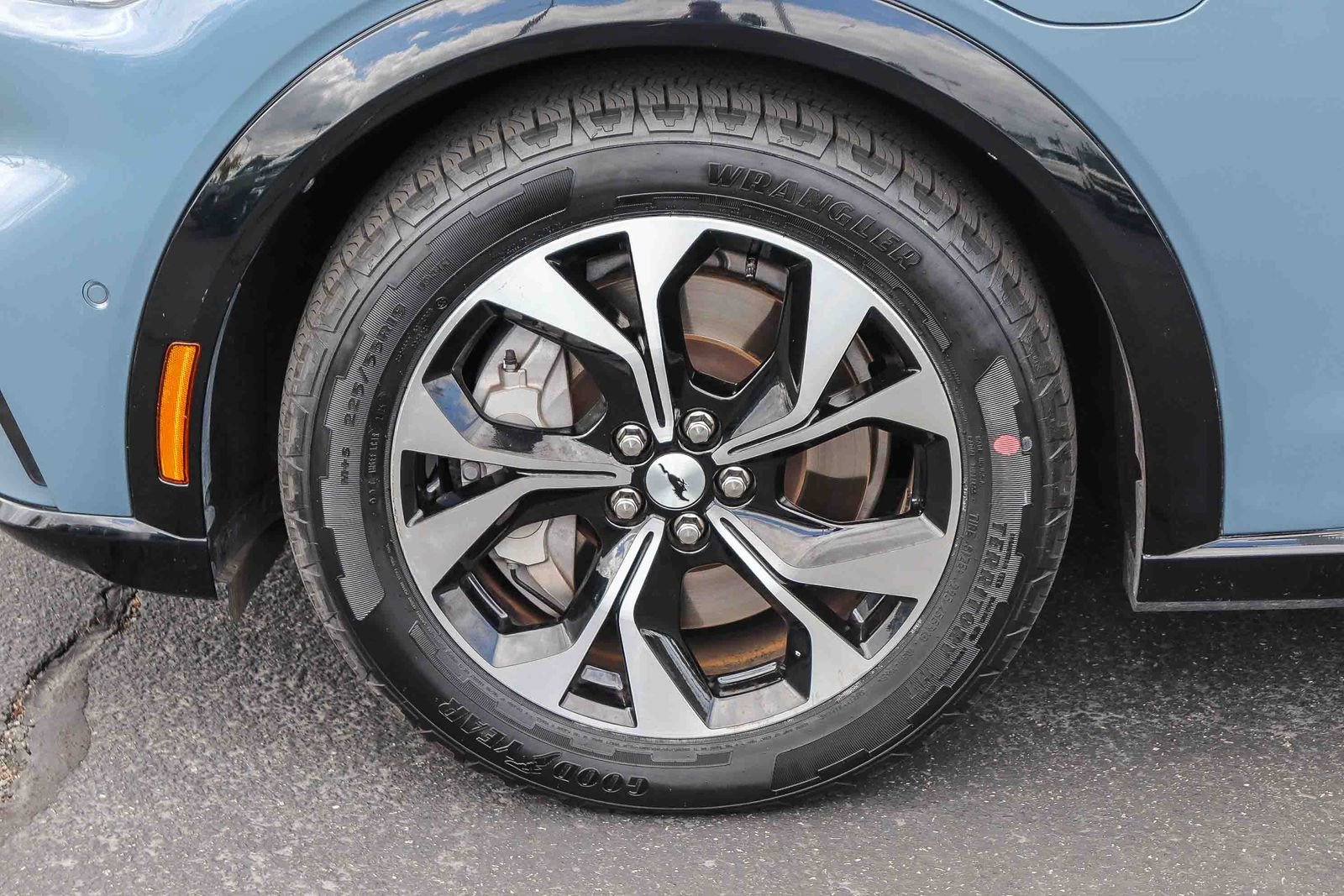 Certified 2023 Ford Mustang Mach-E Premium RWD image 9