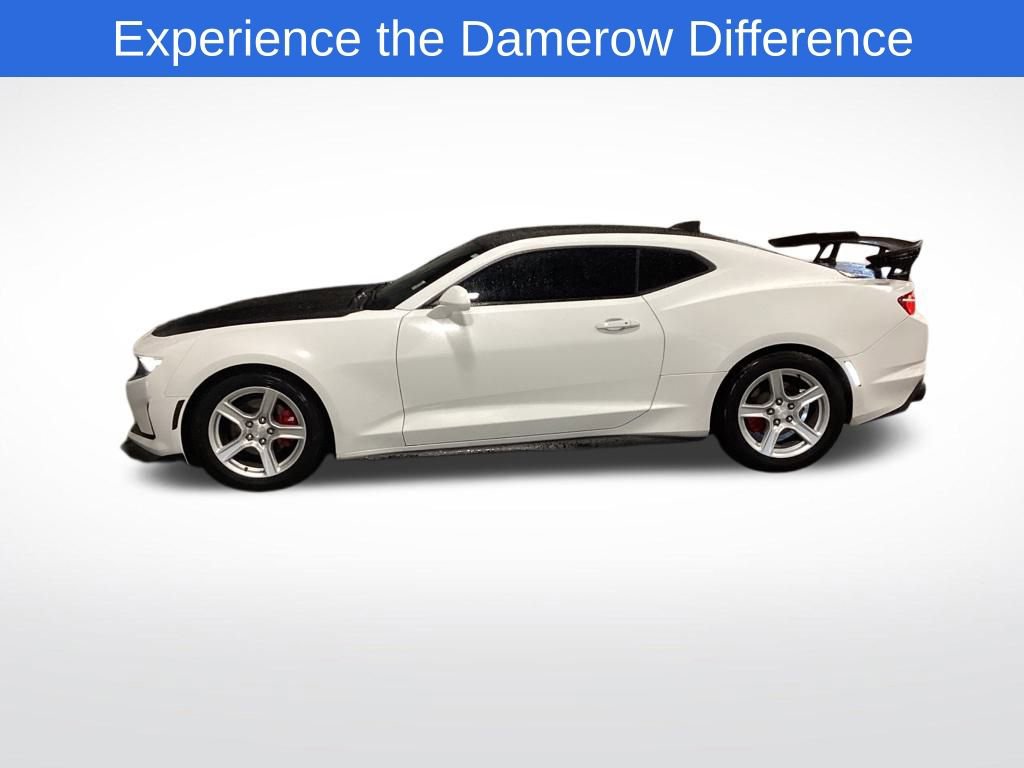 Used 2020 Chevrolet Camaro LT image 2