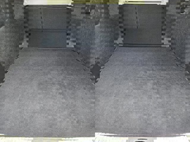 Used 2025 Toyota Camry XSE w/ Premium Package image 32