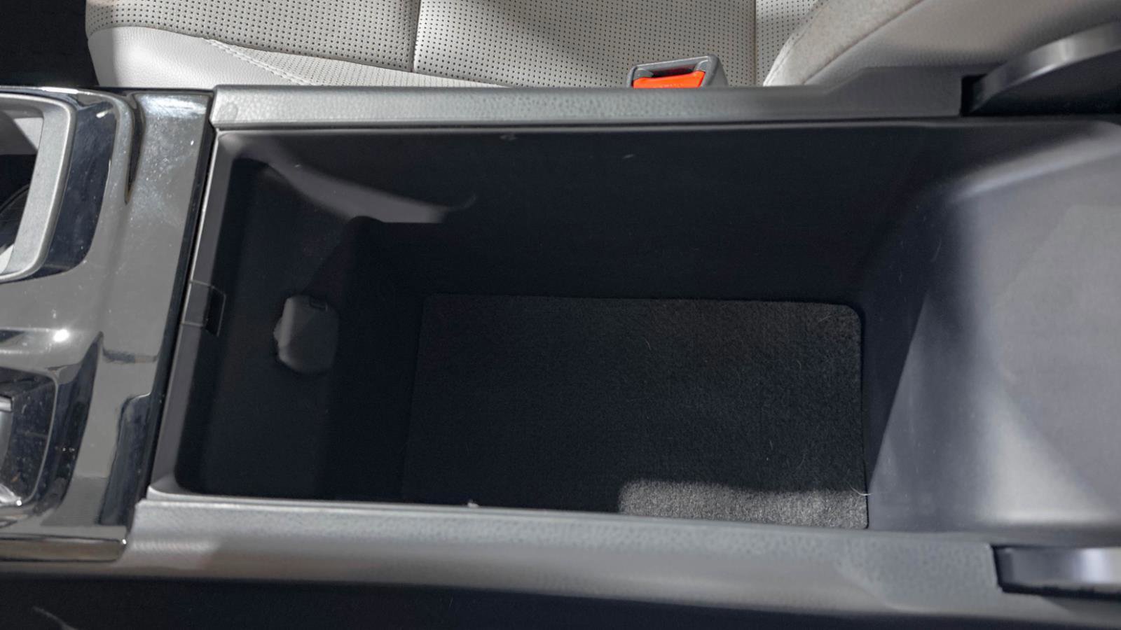 Used 2025 Toyota Camry XLE image 22