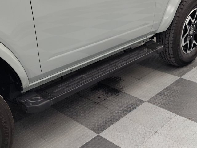 Certified 2023 Ford Bronco Outer Banks AWD/4WD image 13